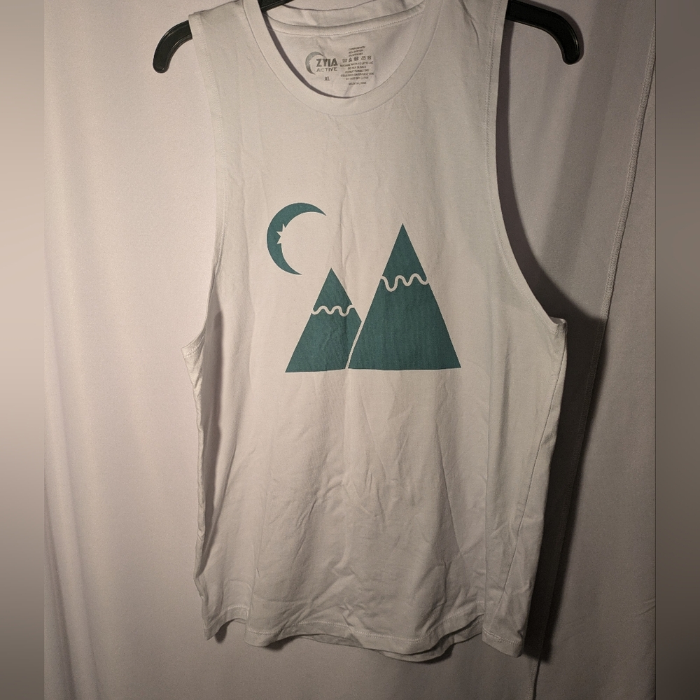 ZYIA Active White Tank Top